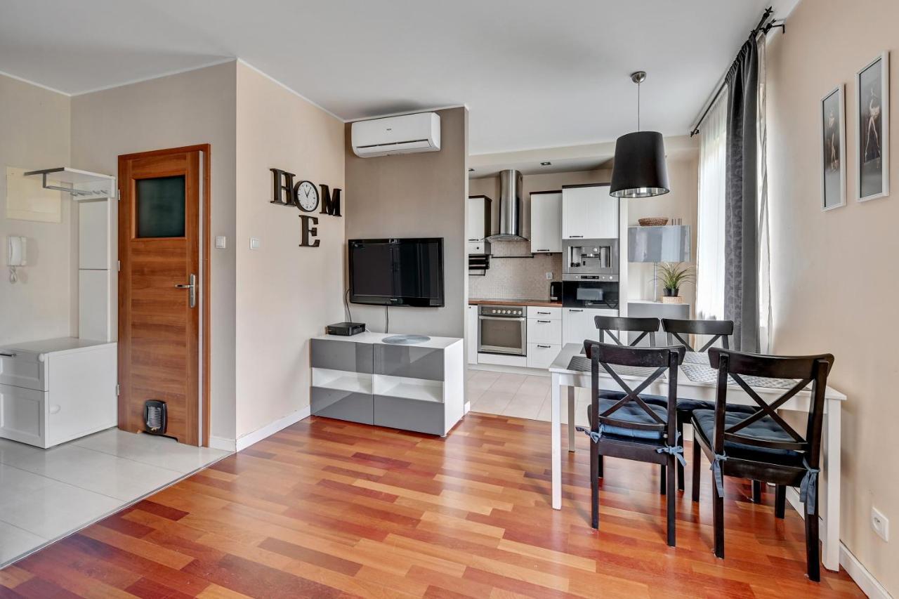 شقة Apartament Pod Trzema Niebieskimi Kaczorami غدانسك المظهر الخارجي الصورة