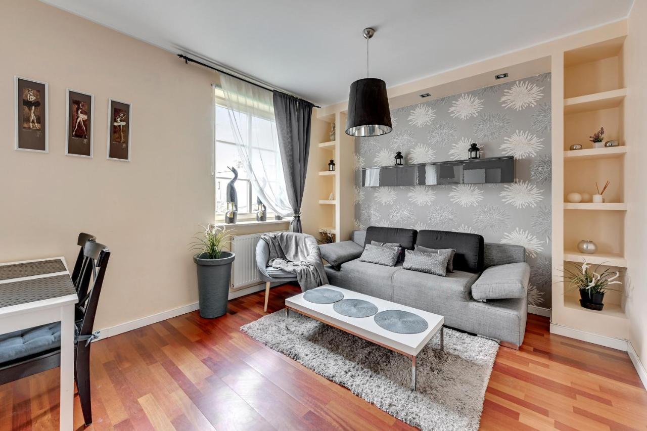 شقة Apartament Pod Trzema Niebieskimi Kaczorami غدانسك المظهر الخارجي الصورة