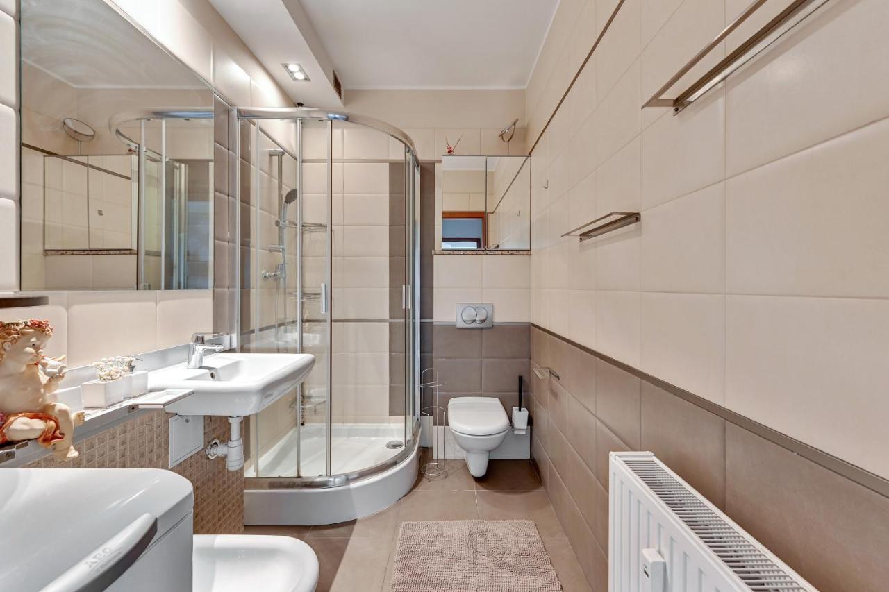 شقة Apartament Pod Trzema Niebieskimi Kaczorami غدانسك المظهر الخارجي الصورة